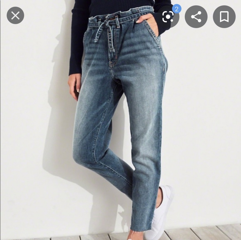 Hollister Paperbag Mom Jean